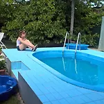 In - Balaton 18986 *