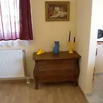 In - Balaton 18986 *