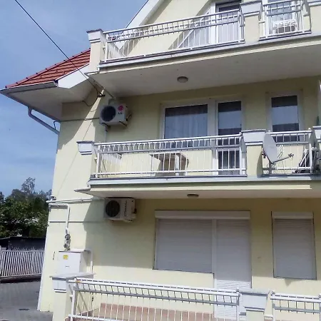 In - Balaton 18986 Appartement Keszthely