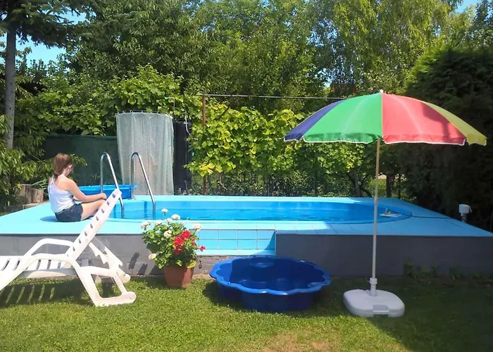 In - Balaton 18986 *