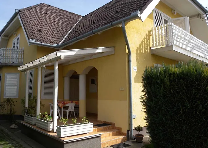 In - Balaton 18986 Appartement *