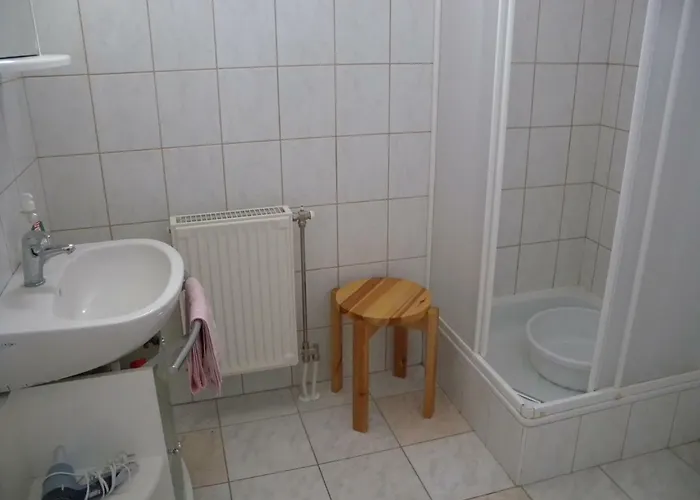 In - Balaton 18986 *